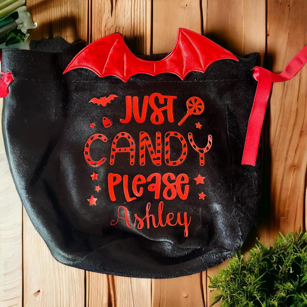 Halloween Treat Bags - Personalised with name of choice