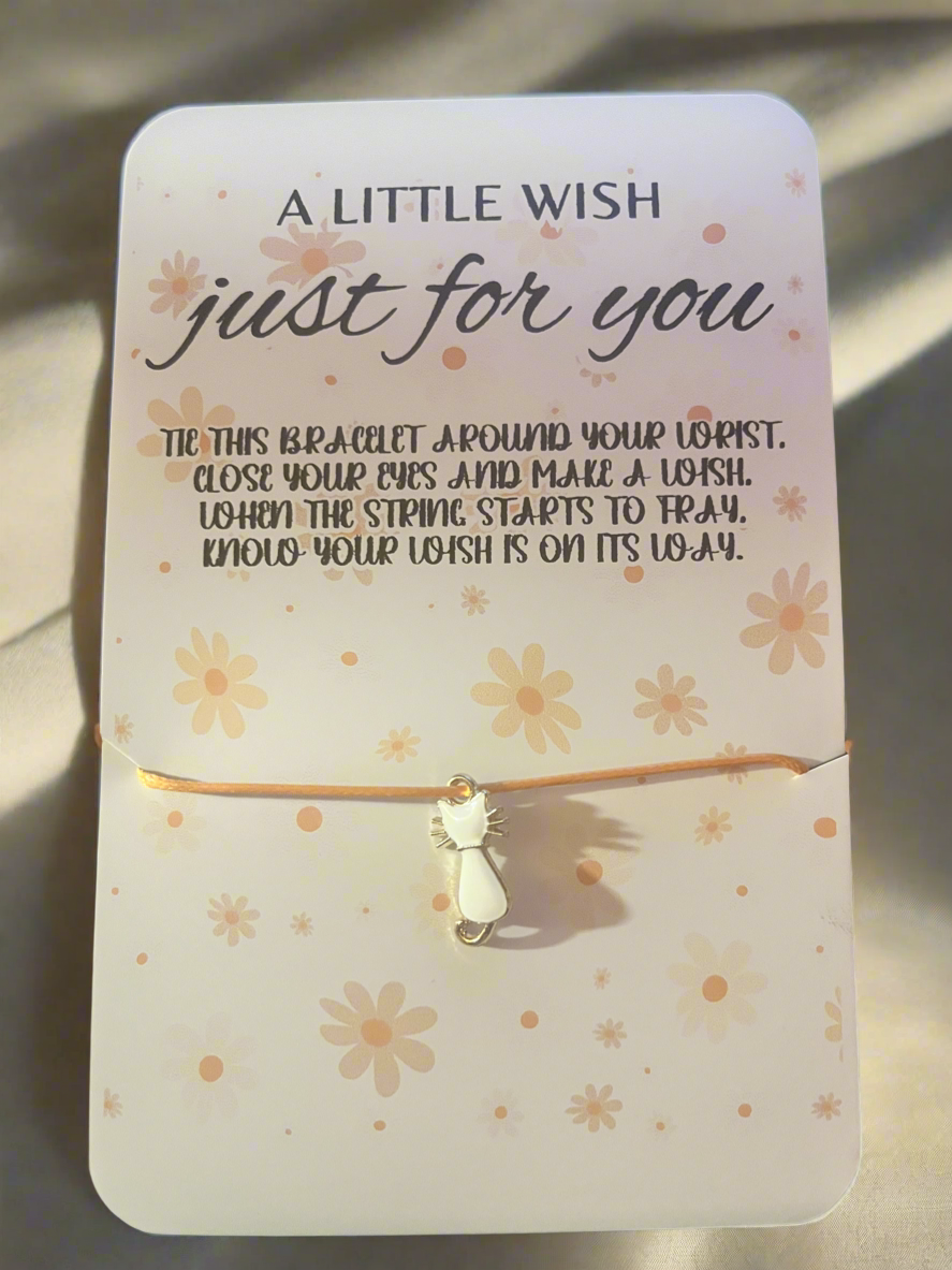 Wish Bracelet - Daisy Background and cat charm